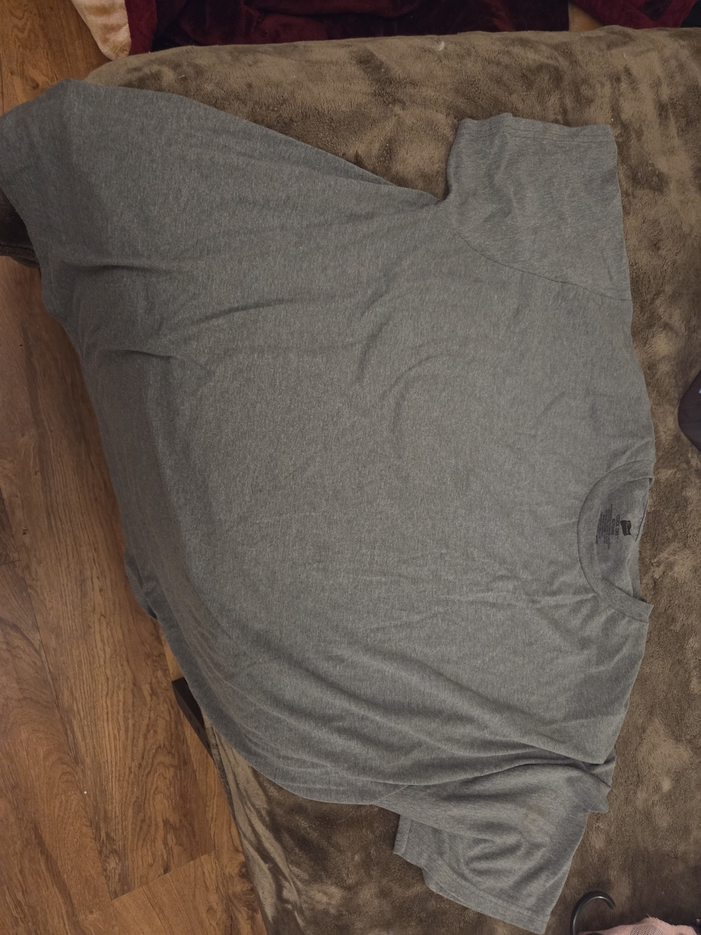 Hanes 3-pack T‑Shirts in Heather Gray Like New